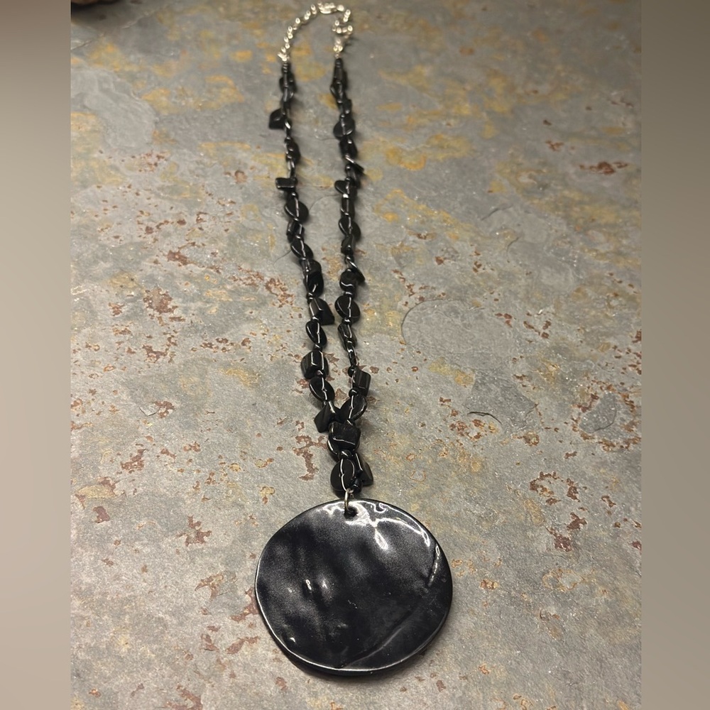 2/$10 or 3/$12 ❤️ Beaded Black Oversized Pendant Necklace